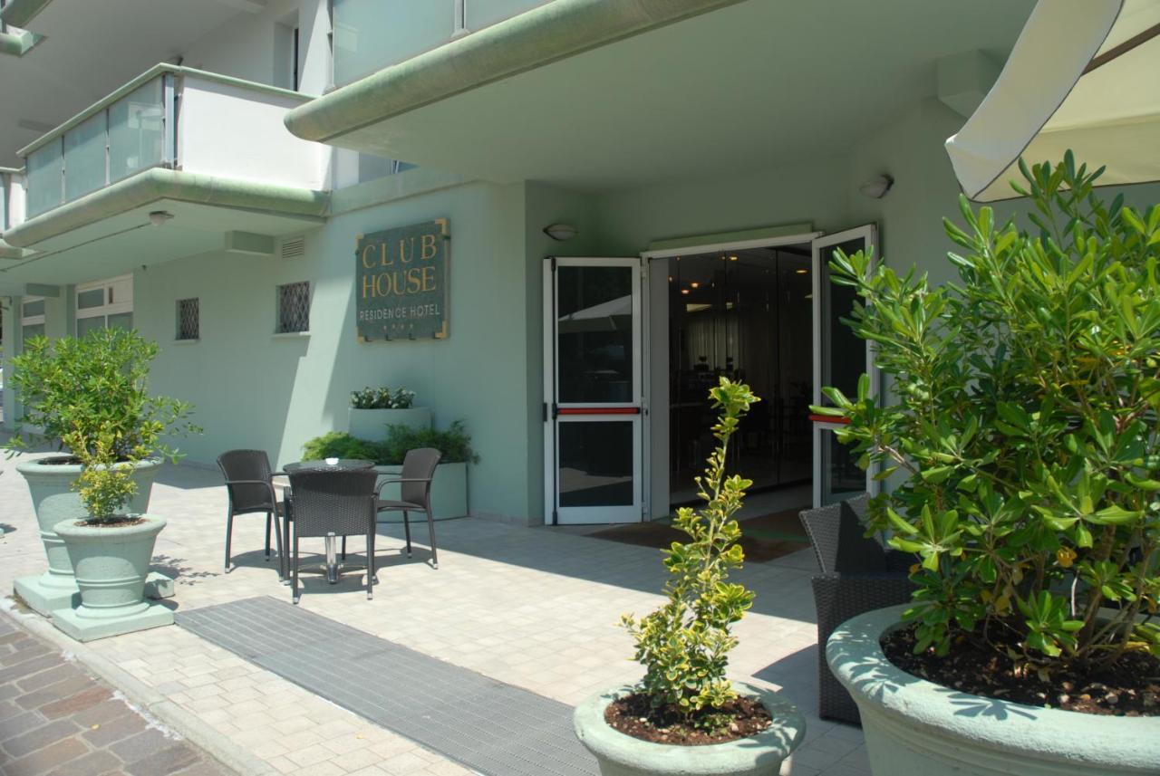 Residence Hotel Club House Cattolica Kültér fotó